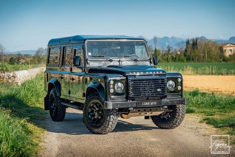 Begagnad 2010 Land Rover Defender SUV | 679 900 kr - Bild 1/4