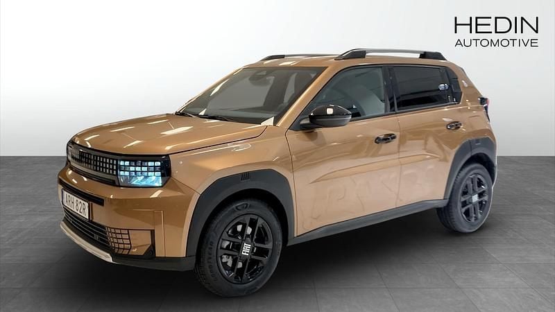 Ny Fiat Grande Panda Icon 110 HK (80 kW) 2025 Brun Halvkombi