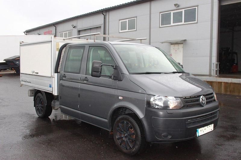 Grå Begagnad 2014 VW T5 Van | 180 000 kr (Dyr) - Bild 1/4