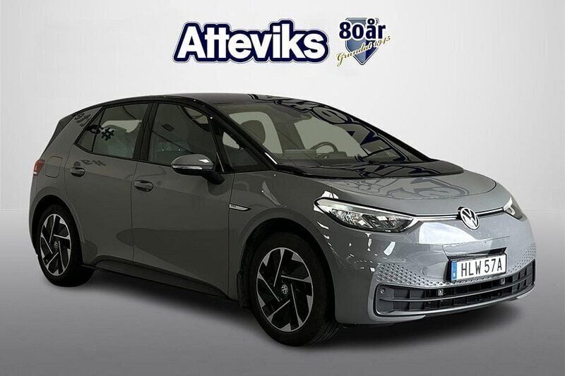 Grå Begagnad 2022 VW ID.3 Pro Performance Halvkombi | 269 900 kr (Marknadspris) - Bild 1/4