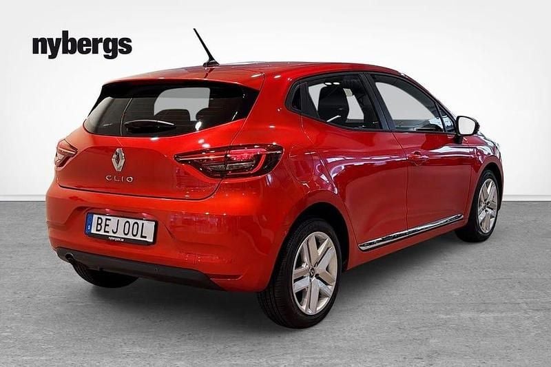 Begagnad Renault Clio V Zen 91 HK (66 kW) 2023 Röd