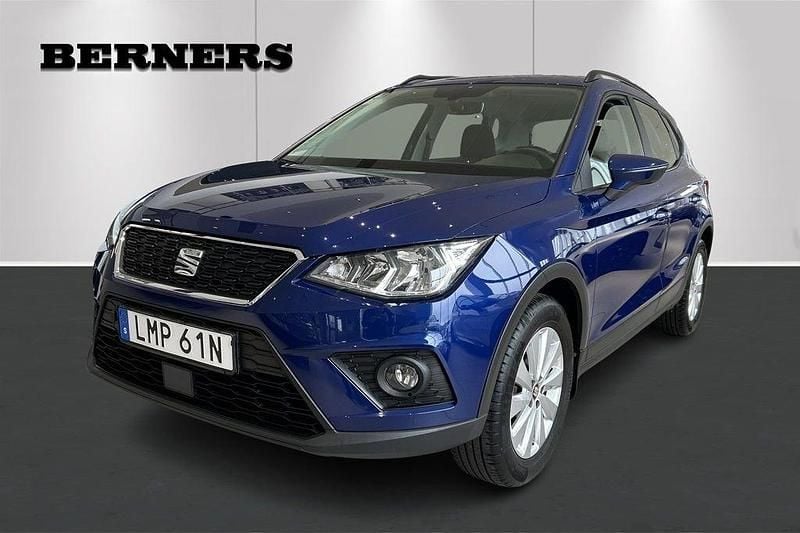 Blå Begagnad 2020 Seat Arona SUV | 149 900 kr (Marknadspris) - Bild 1/4