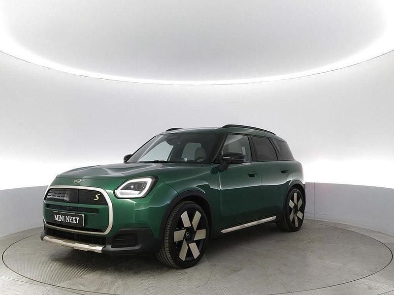 Grön Begagnad 2024 Mini Countryman SUV | 529 900 kr - Bild 1/4