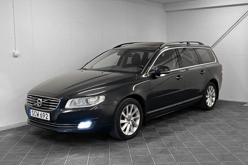 Grå Begagnad 2014 Volvo V70 Momentum Kombi | 119 700 kr (Marknadspris) - Bild 1/4