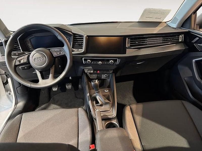 Ny Audi A1 Sportback 116 HK (85 kW) 2025 Vit Halvkombi