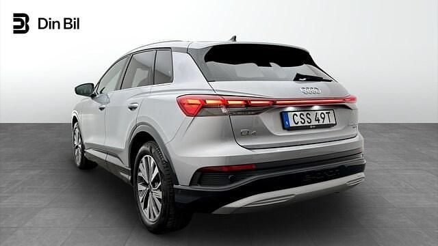 Begagnad Audi Q4 e-tron Premium 250 kW (340 HK) 2025 Florettsilver metallic SUV