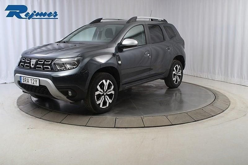 Grå Begagnad 2022 Dacia Duster Prestige SUV | 199 800 kr (Marknadspris) - Bild 1/4
