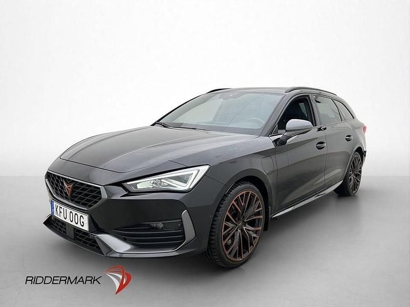 Begagnad Cupra Leon 245 HK (180 kW) 2021 Svart