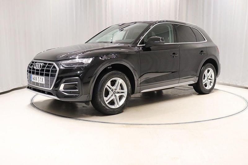 Svart Begagnad 2023 Audi Q5 Proline SUV | 459 000 kr (Marknadspris) - Bild 1/4