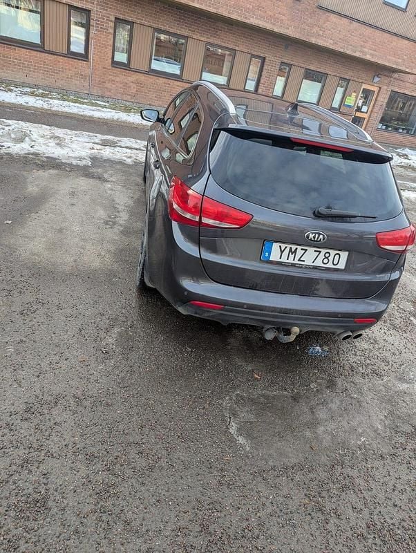 Begagnad Kia Ceed Sportswagon 136 HK (100 kW) 2017 Kombi