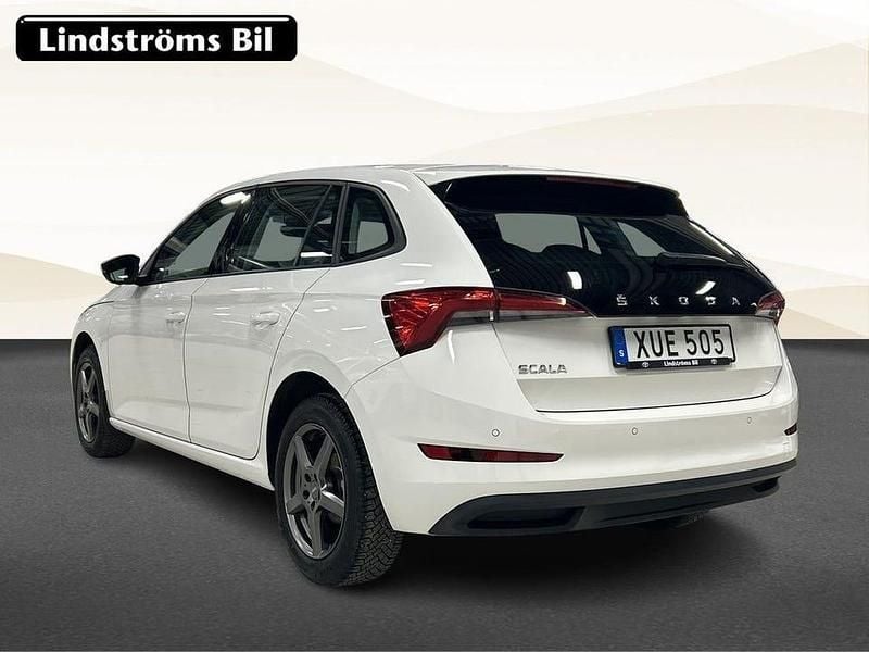 Begagnad Skoda Scala 112 HK (82 kW) 2020 Vit Halvkombi