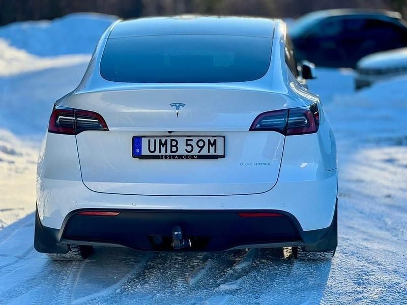 Begagnad Tesla Model Y Long Range AWD 378 kW (514 HK) 2021 SUV