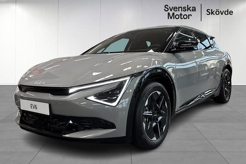 Grå Ny 2025 Kia EV6 Plus SUV | 581 575 kr - Bild 1/4