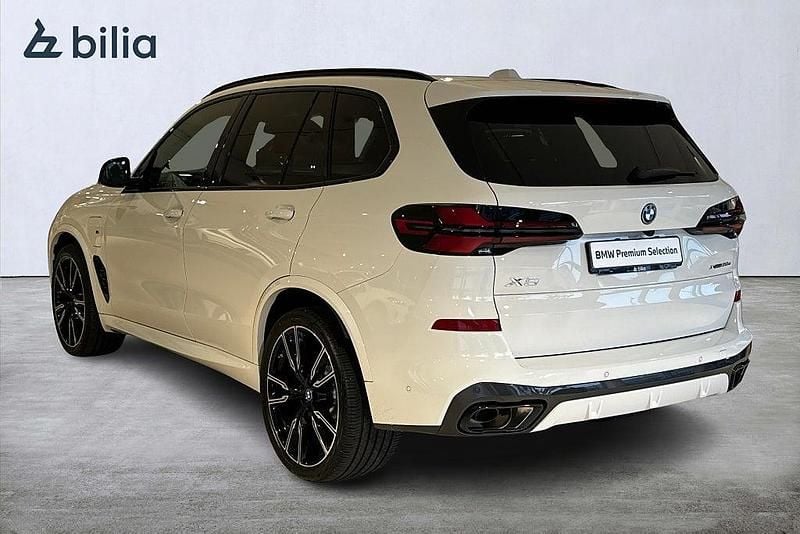 Begagnad BMW X5 M Sport 313 HK (230 kW) 2025 Vit SUV