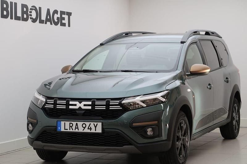 Grön Ny 2025 Dacia Jogger Extreme Minibuss | 280 400 kr (Marknadspris) - Bild 1/4
