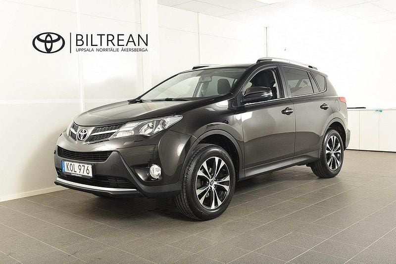 Mörkbrun (brunmetallic) Begagnad 2014 Toyota RAV4 Edition SUV | 139 900 kr (Marknadspris) - Bild 1/4