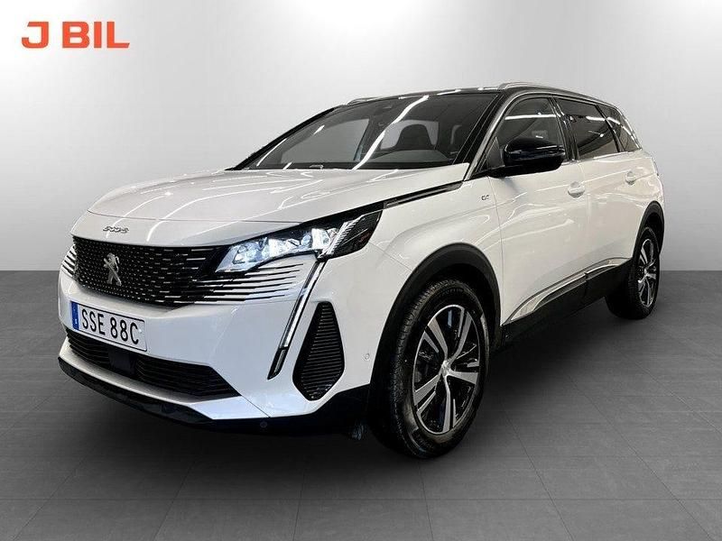 Vit Begagnad 2024 Peugeot 5008 GTi SUV | 319 900 kr (Marknadspris) - Bild 1/3
