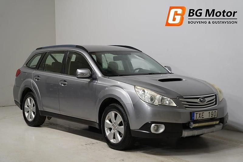 Begagnad Subaru Outback 150 HK (110 kW) 2009 Grå SUV