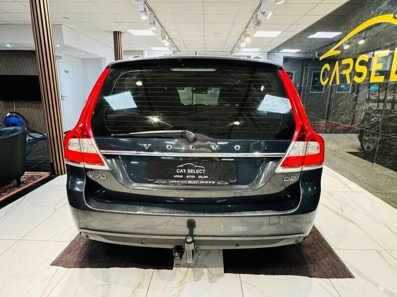 Begagnad Volvo V70 Kinetic 116 HK (85 kW) 2015 Grå Kombi