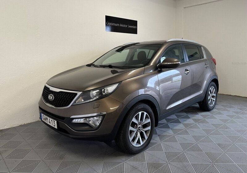 Grön Begagnad 2015 Kia Sportage Comfort SUV | 107 900 kr (Marknadspris) - Bild 1/4