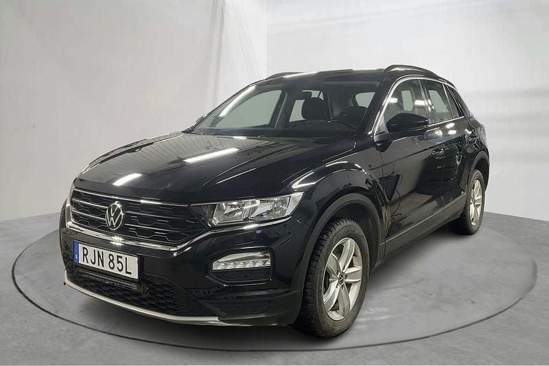 Begagnad VW T-Roc 150 HK (110 kW) 2021 Svart SUV