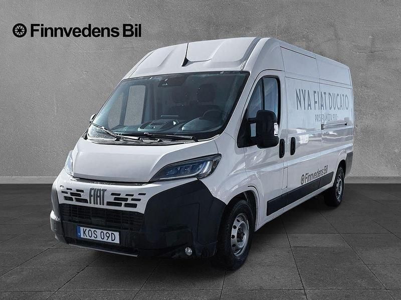 Vit Begagnad 2024 Fiat Ducato Van | 409 000 kr (Marknadspris) - Bild 1/4
