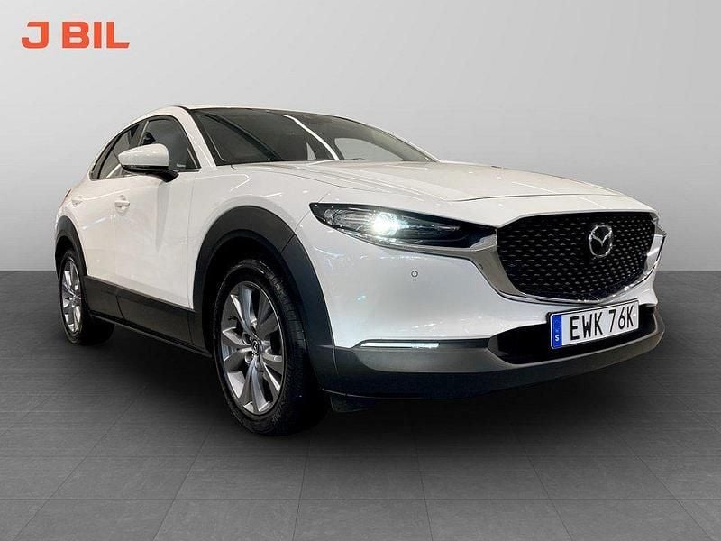 Vit Begagnad 2022 Mazda CX-30 Sky SUV | 239 900 kr (Bra pris) - Bild 1/4