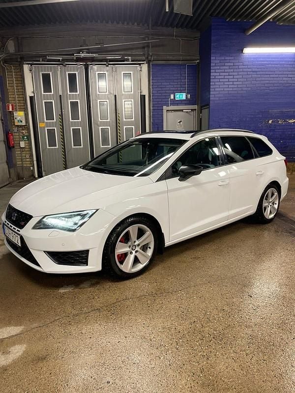Begagnad Seat Leon ST CUPRA 290 HK (213 kW) 2016 Kombi