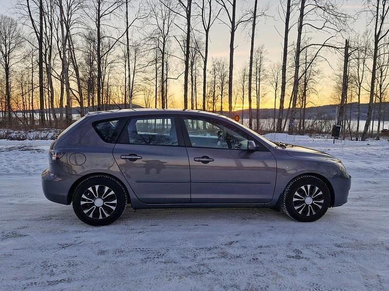 Begagnad Mazda 3 Inclusive 105 HK (77 kW) 2008