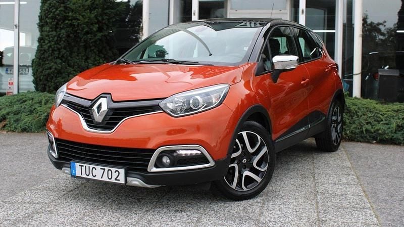 Flerfärgad Begagnad 2014 Renault Captur SUV | 64 900 kr (Marknadspris) - Bild 1/4