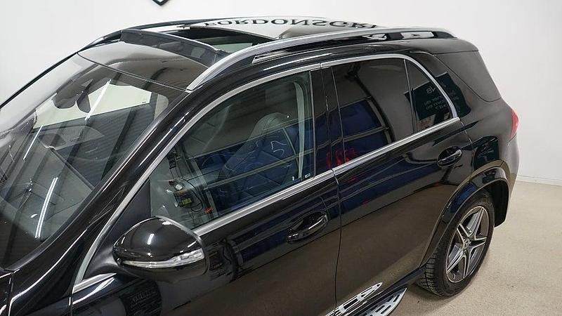 Begagnad Mercedes GLE450 AMG AMG 367 HK (269 kW) 2022 Svart SUV