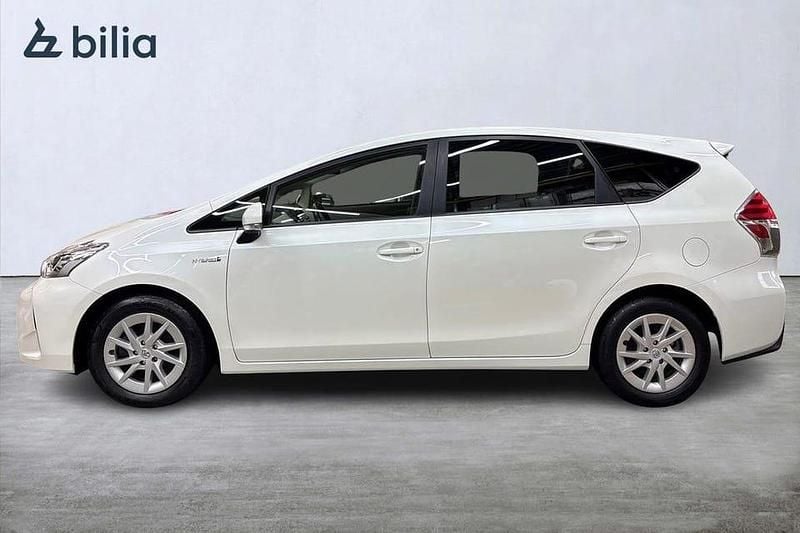 Begagnad Toyota Prius+ Active 137 HK (100 kW) 2015 Vit Minibuss