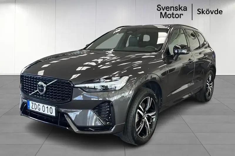 Grå Begagnad 2022 Volvo XC60 R-Design SUV | 508 200 kr (Dyr) - Bild 1/4