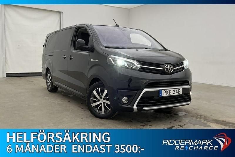 Svart Begagnad 2021 Toyota Proace Minibuss | 269 800 kr (Bra pris) - Bild 1/3