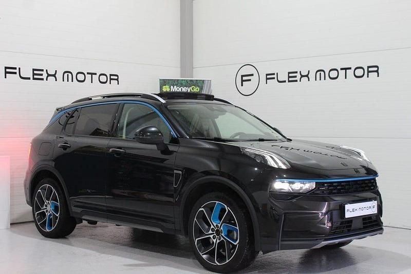 Begagnad Lynk & Co 01 262 HK (192 kW) 2021 Svart SUV