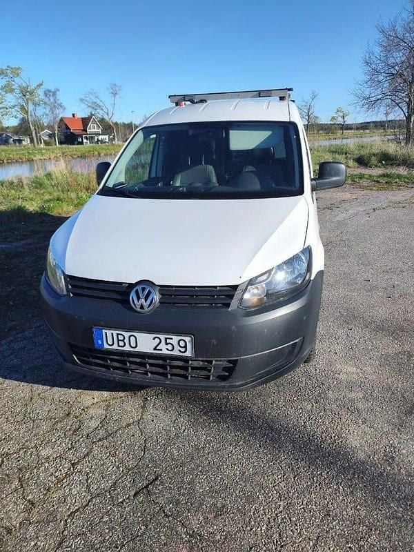 Vit Begagnad 2011 VW Caddy Minibuss | 42 000 kr (Bra pris) - Bild 1/4
