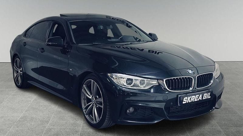 Svart Begagnad 2016 BMW 428 Gran Coupé M Sport Sportkupé | 209 900 kr (Lite dyr) - Bild 1/4