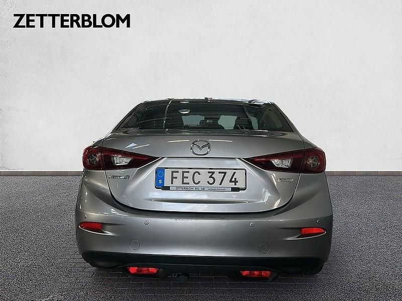 Begagnad Mazda 3 120 HK (88 kW) 2014 Grå Sedan