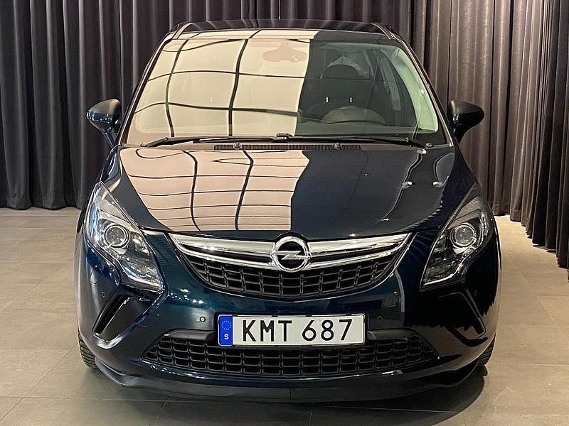 Begagnad Opel Zafira Tourer 170 HK (125 kW) 2016 Grön Minibuss