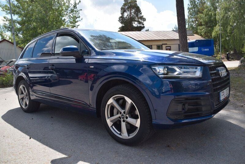 Begagnad Audi Q7 S-Line 337 HK (247 kW) 2019 Blå SUV