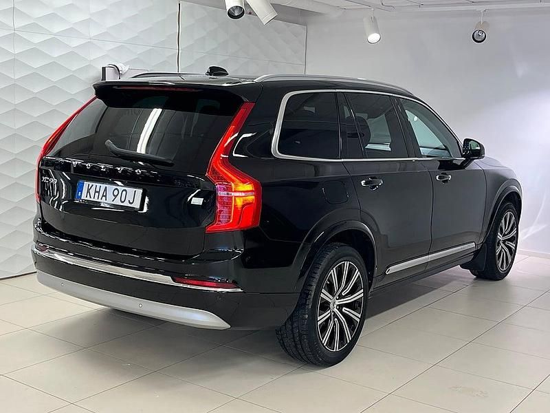 Begagnad Volvo XC90 Inscription 392 HK (288 kW) 2022 Svartmetallic SUV