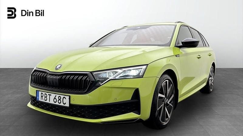 Begagnad Skoda Octavia SportLine 150 HK (110 kW) 2025 Grön Kombi