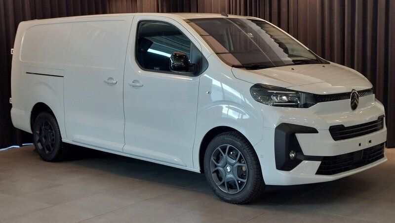 Vit Ny 2024 Citroën Jumpy Minibuss | 449 000 kr - Bild 1/4