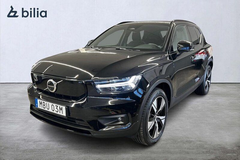 Svart Begagnad 2022 Volvo XC40 Pro SUV | 329 000 kr - Bild 1/3
