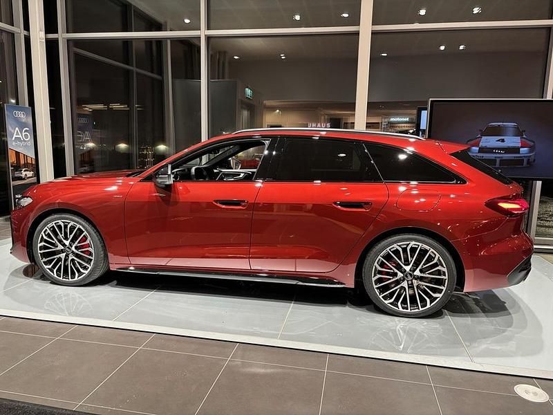 Röd Ny 2025 Audi A5 Proline Kombi | 749 000 kr - Bild 1/4
