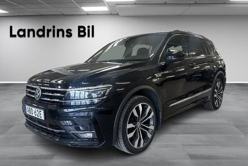 Svart Begagnad 2019 VW Tiguan Allspace R-line SUV | 329 900 kr (Lite dyr) - Bild 1/4