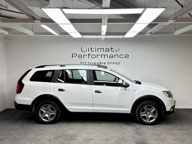 Begagnad Dacia Logan MCV Stepway 90 HK (66 kW) 2018 Vit