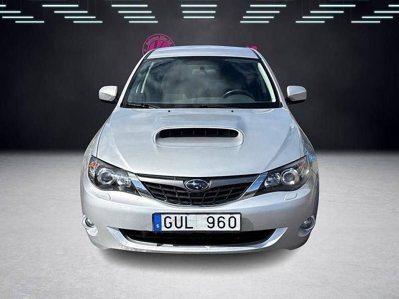 Begagnad Subaru Impreza 150 HK (110 kW) 2007 Silver Sedan