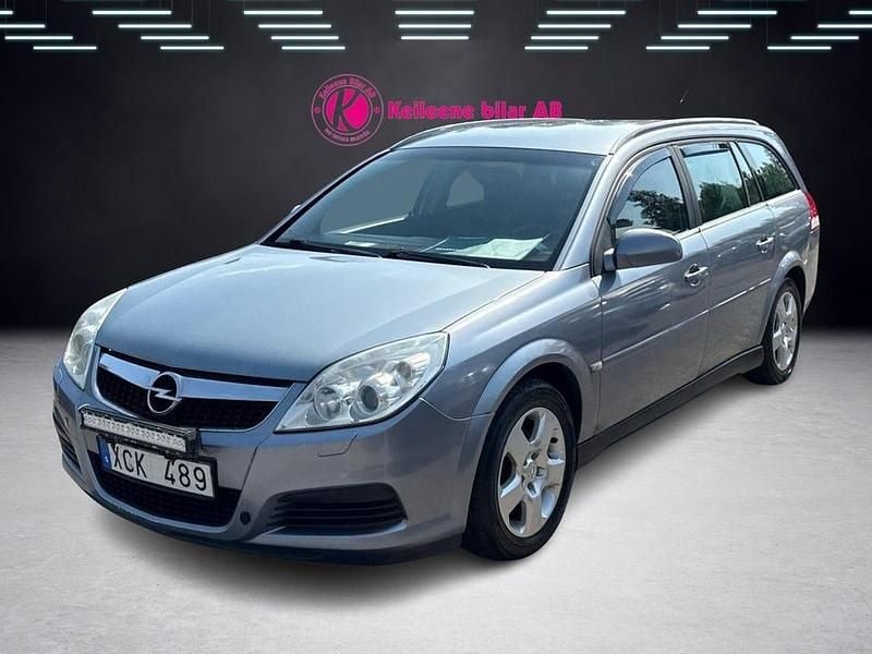Begagnad Opel Vectra 155 HK (114 kW) 2005 Grå Kombi