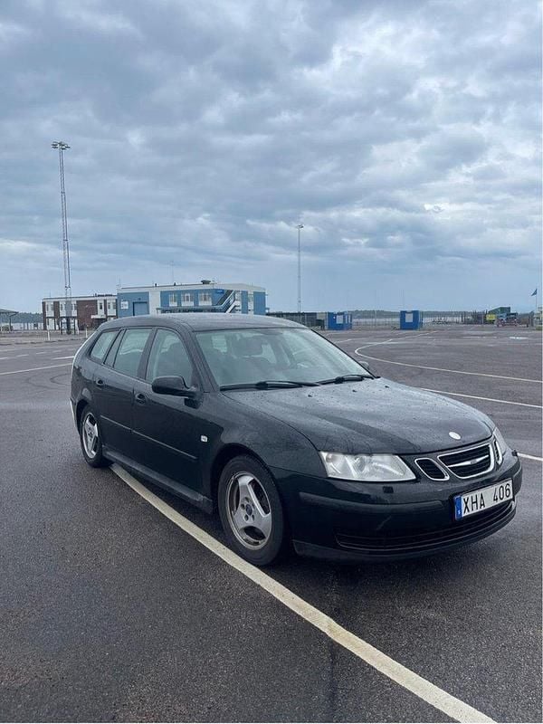 Svart Begagnad 2006 Saab 9-3 Linear Kombi | 14 900 kr (Superpris) - Bild 1/4